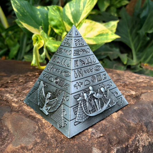 Piramide Egípicia Metal